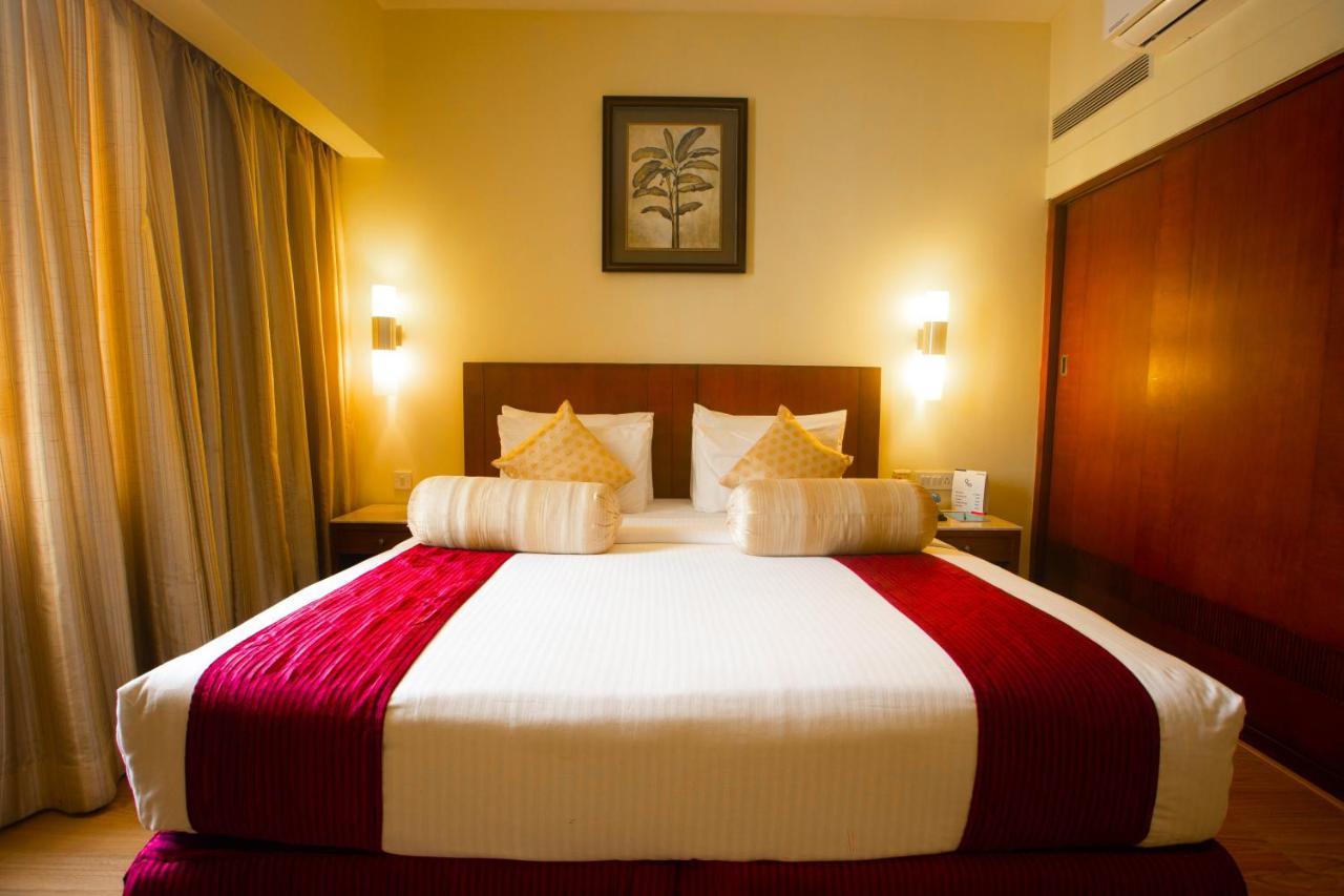 Hotel Evoma Bangalore Esterno foto